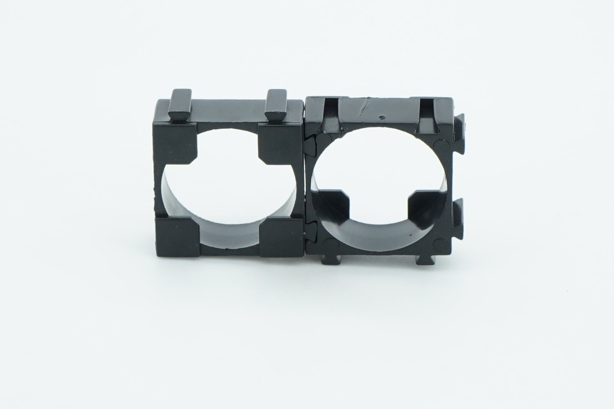 1×1 Cell Spacer/Holder for 18650 Battery