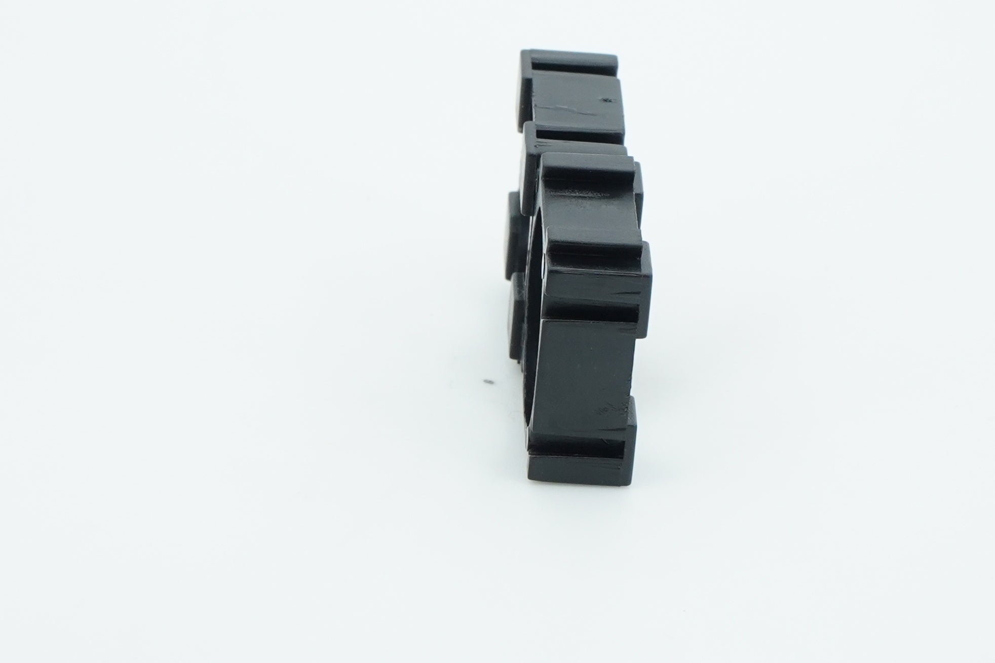 1×1 Cell Spacer/Holder for 18650 Battery