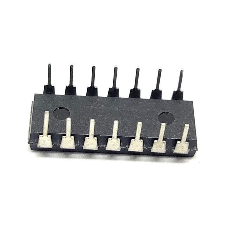 CD4093 Quad 2-Input NAND Schmitt Trigger IC DIP-14 Package